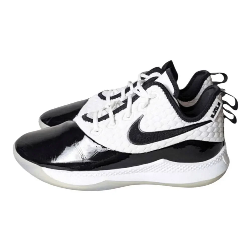 Nike overall excellent